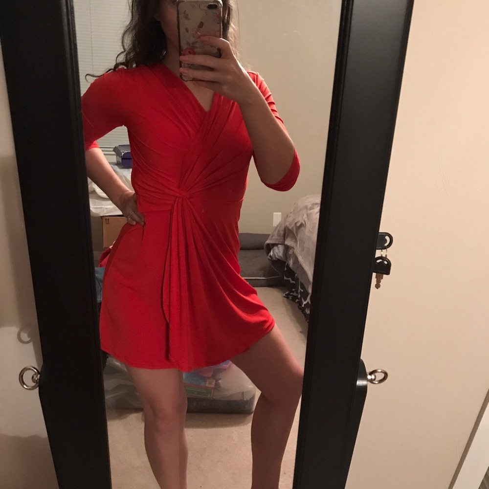 Daisy Fuentes petite red dress, never worn, NWOT